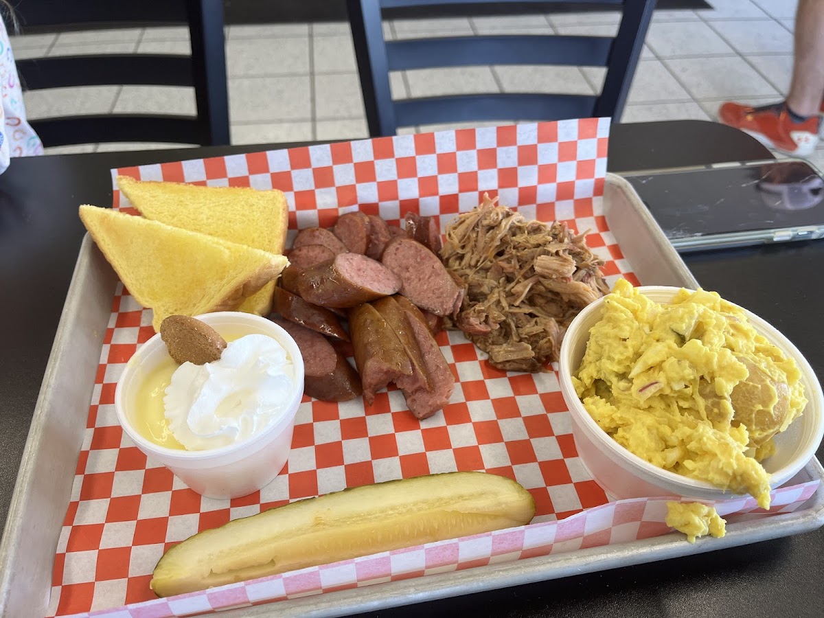 Rustic Pig Bbq, Fruitland, Id-8